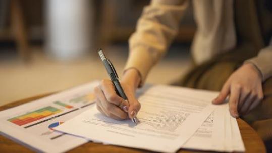 What Is Benefits Administration? Strategic Support for Employers and Employees