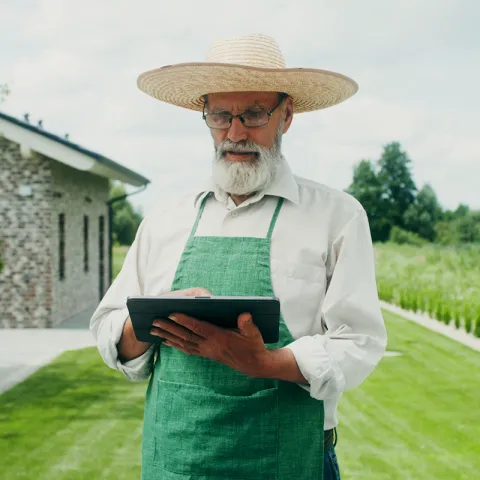 US-solutions-retirees-group-built-for-you